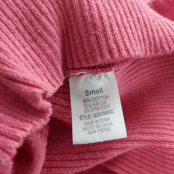 Pink Sweater - Picture 5 of 6